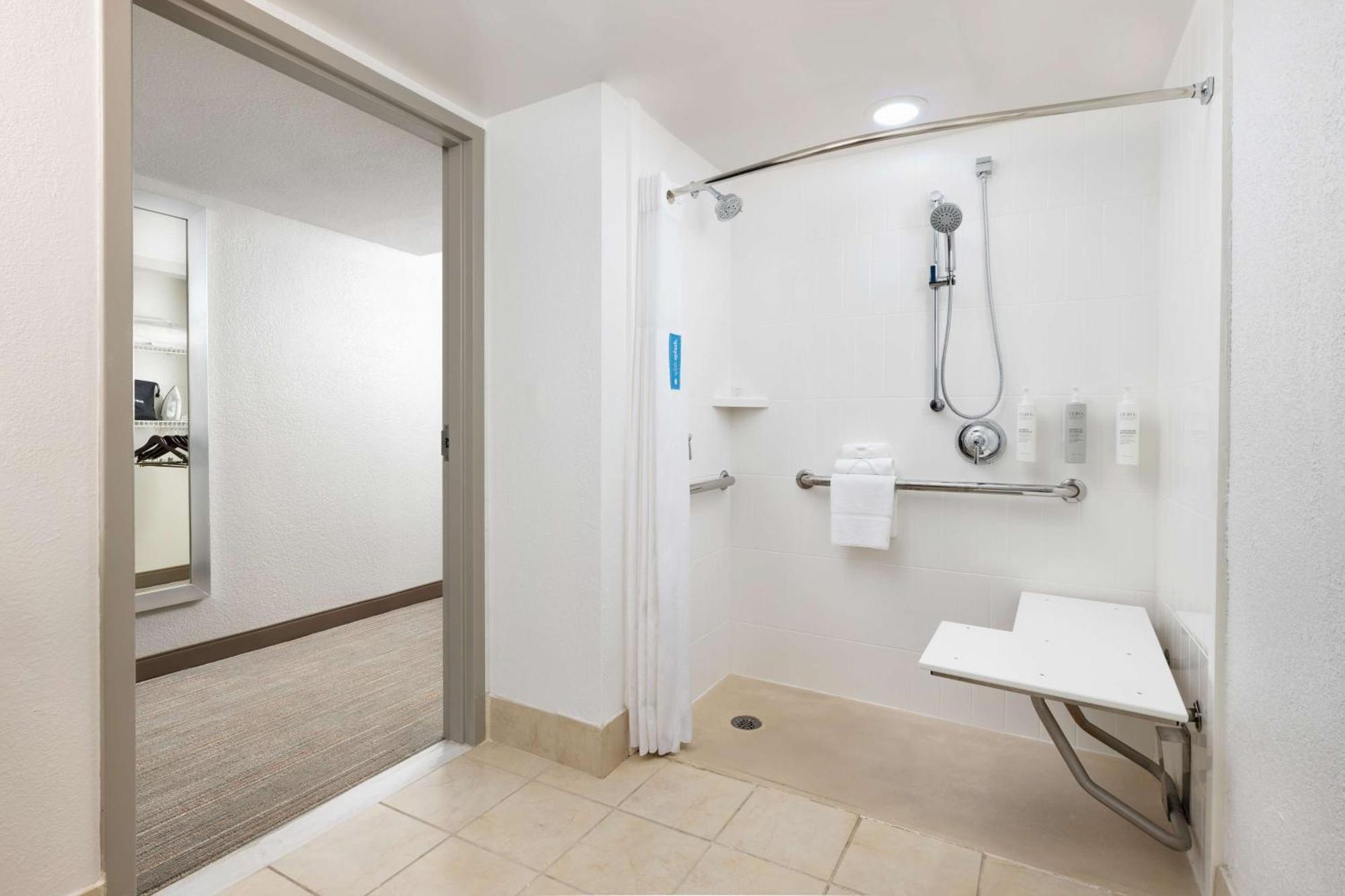 Hampton Inn Naples-Central Eksteriør billede